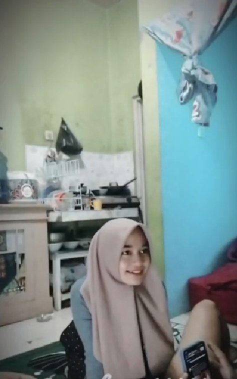 Zahira Hijab Pesantren Ngewe Di Kos Longdur