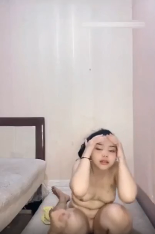 Friska Gag Puas Habis Dientot Minta Dijilmekin