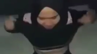 Skandal hijab main dengan pacar