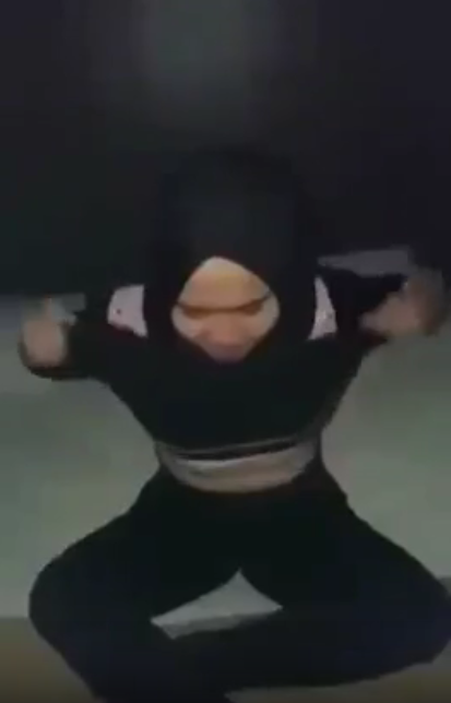 Skandal hijab main dengan pacar