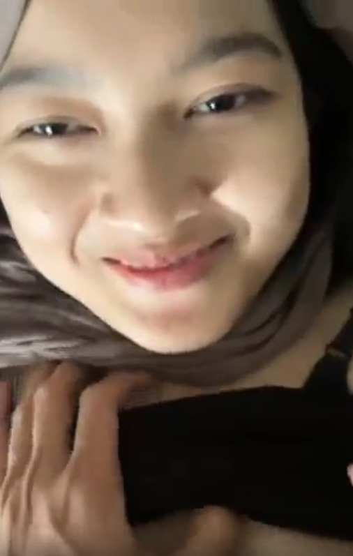 Bu guru hijab muda