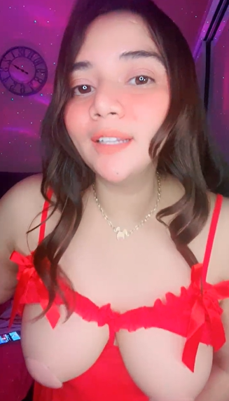 Mama muda cantik toket bentuk pepaya