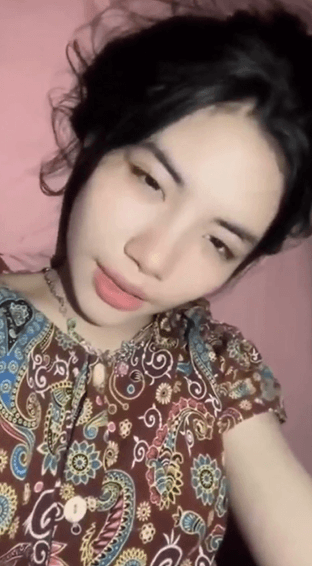 ABG Colmek Pake Botol Deodoran