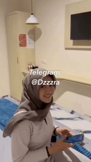 main sama ayam kampus
