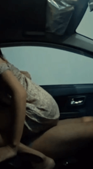 Kebelet Sange WOT Di Dalam Mobil