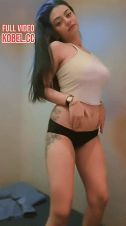 Dj Joice telanjang bulat