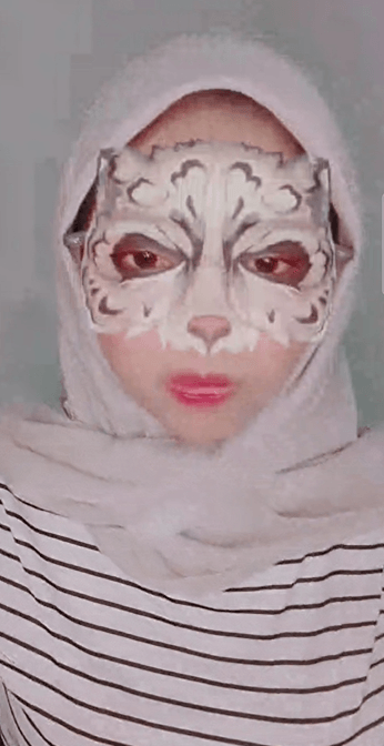 Jilbab imut colmek tete bulat